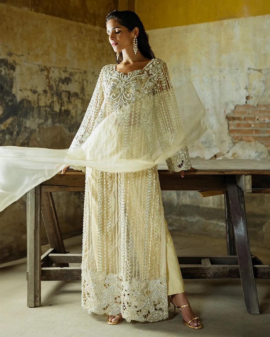 Mushq | Fleur Luxury Formals | Marguerite