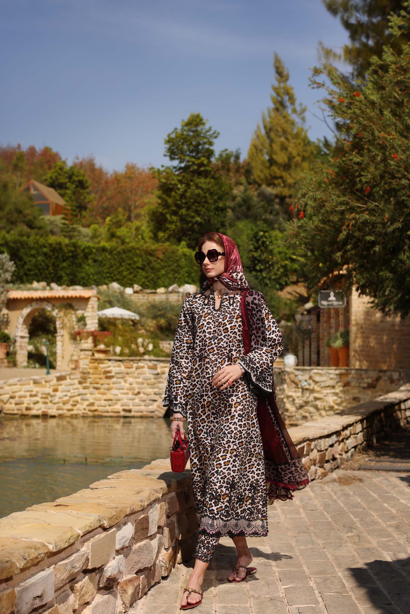 Noor by Saadia Asad | Luxe Chikankari 25 | D2-B - House Of Anaya