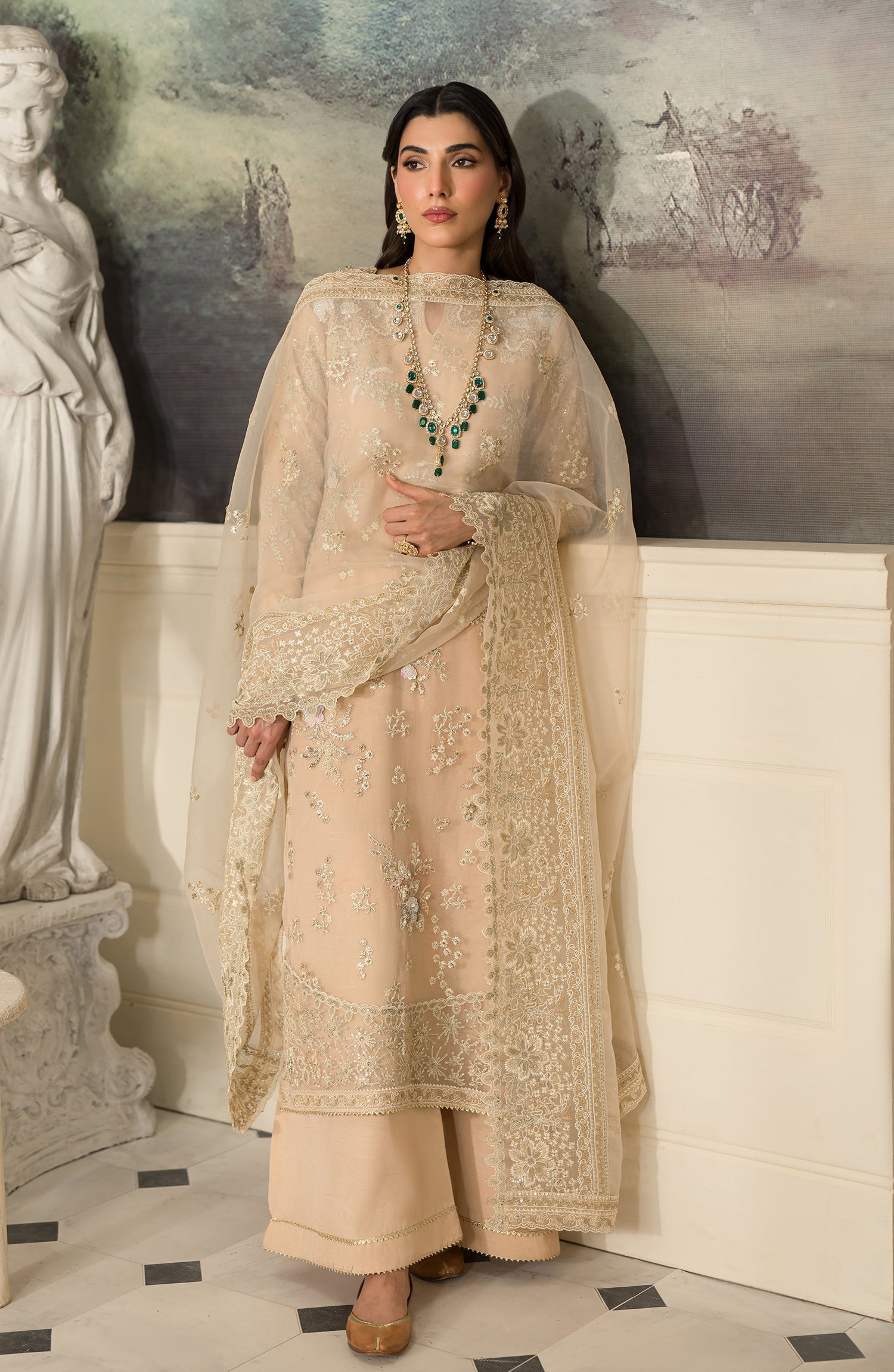 Emaan Adeel | Suave Luxury Formals 24 | ARUNA - House Of Anaya