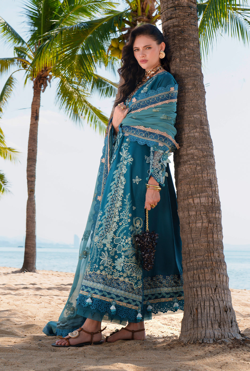 AJR Couture | Evara Luxury Lawn | Maela