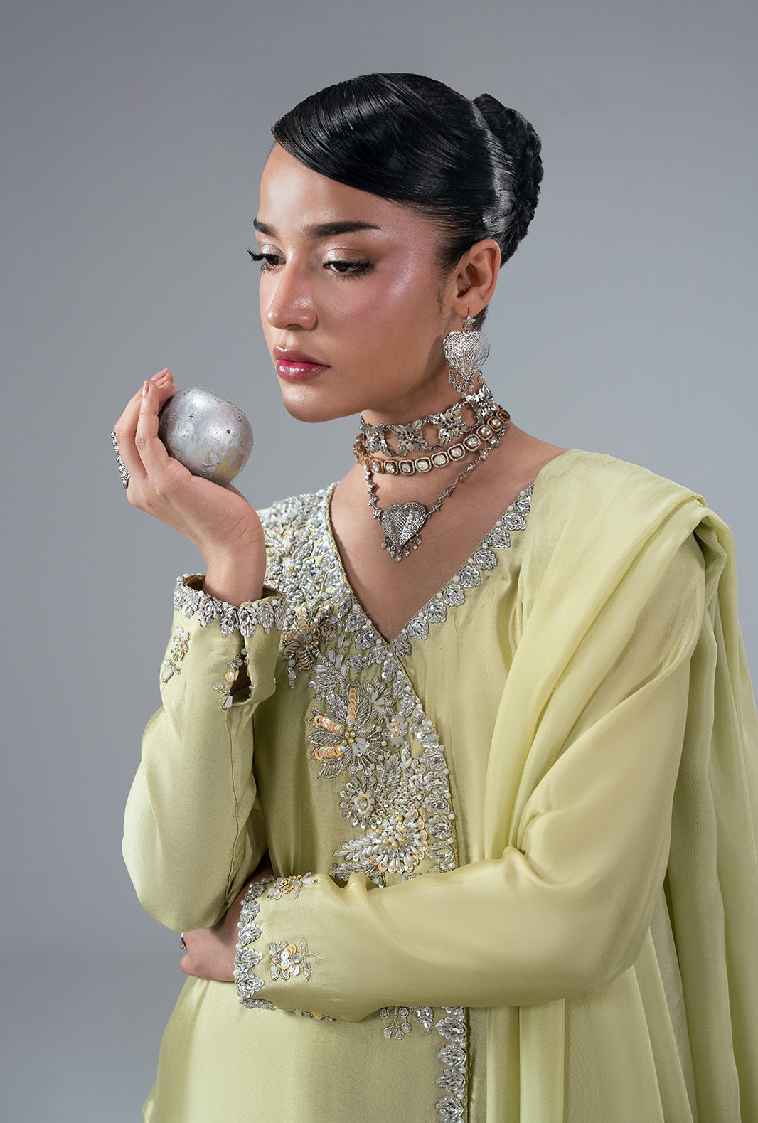 AJR Couture | AJR Symphony Pret'26 | Gold Dust - 1