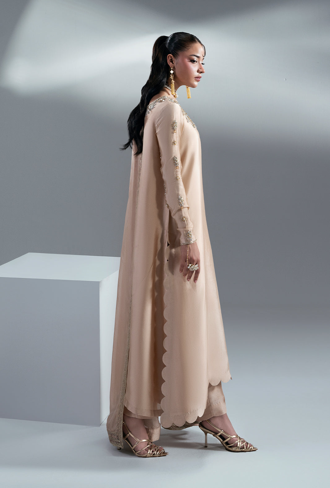 AJR Couture | AJR Symphony Pret'26 | Amber Glow - 1