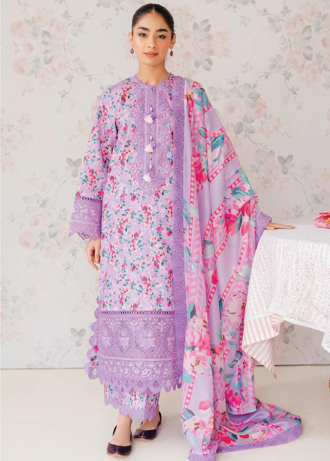 Afrozeh The Floral Charm Embroidered Lawn 3Pc Suit AL-24-V1-09 - House Of Anaya