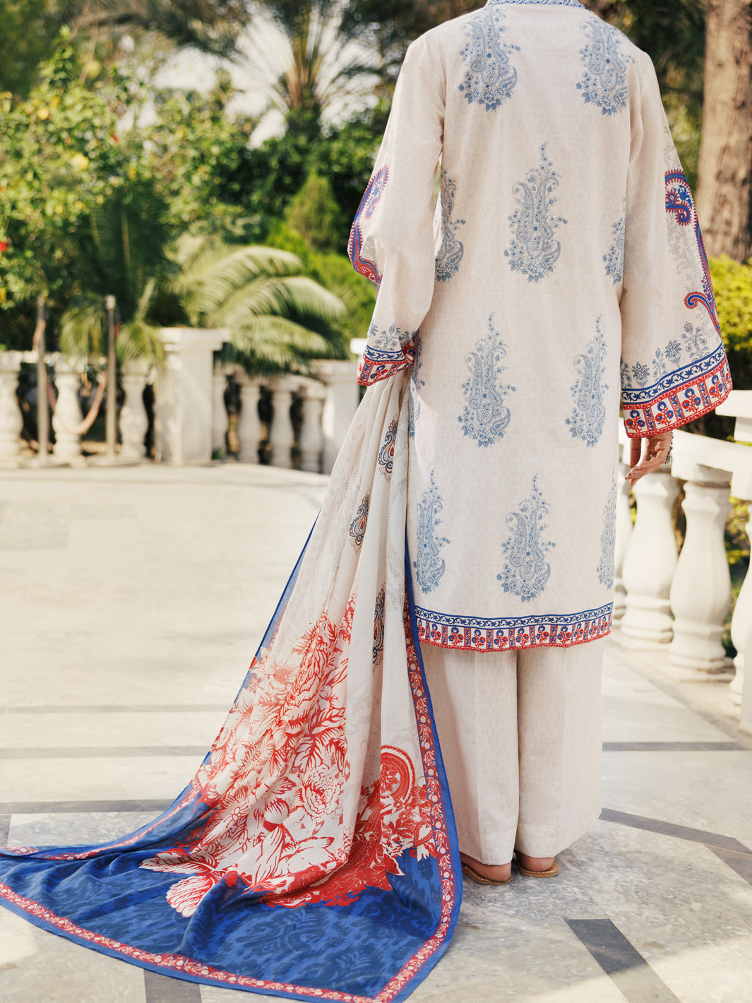 Almirah | Traditional Tale | ALP-3PS-2118