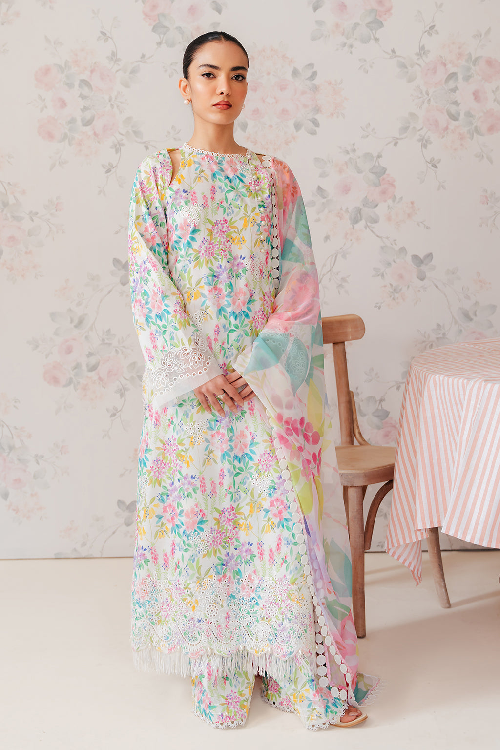 Afrozeh | The Floral Charm | Vanilla - House Of Anaya