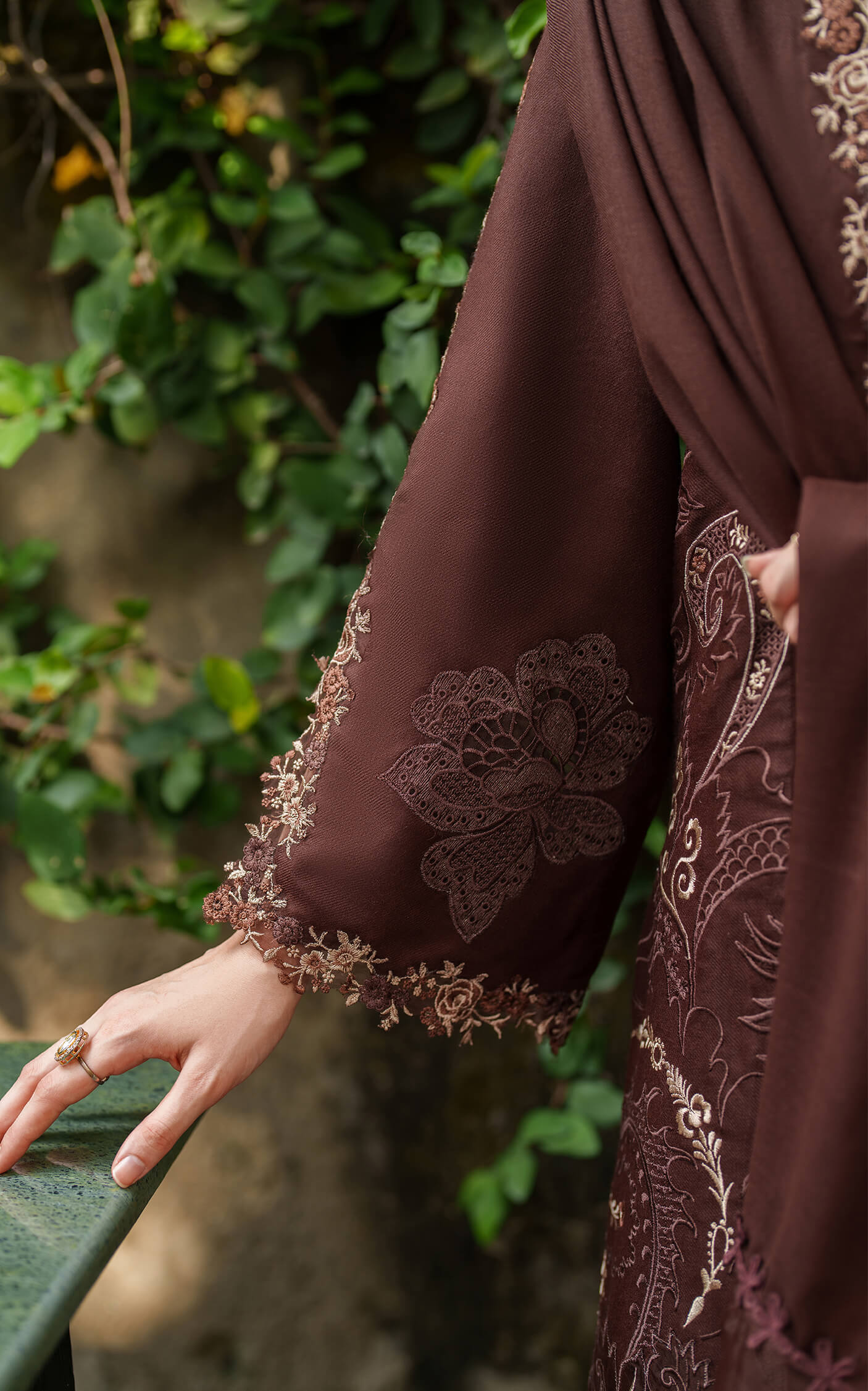 Asifa and Nabeel | Pashmina Luxe 25 | Aima LWC25-10