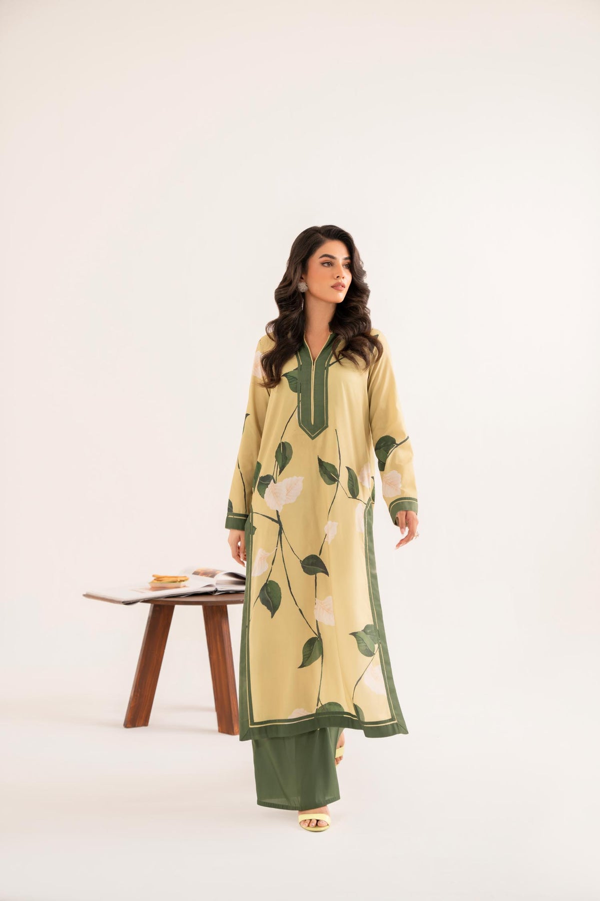 Akbar Aslam | Co-ords Sets | Burwai