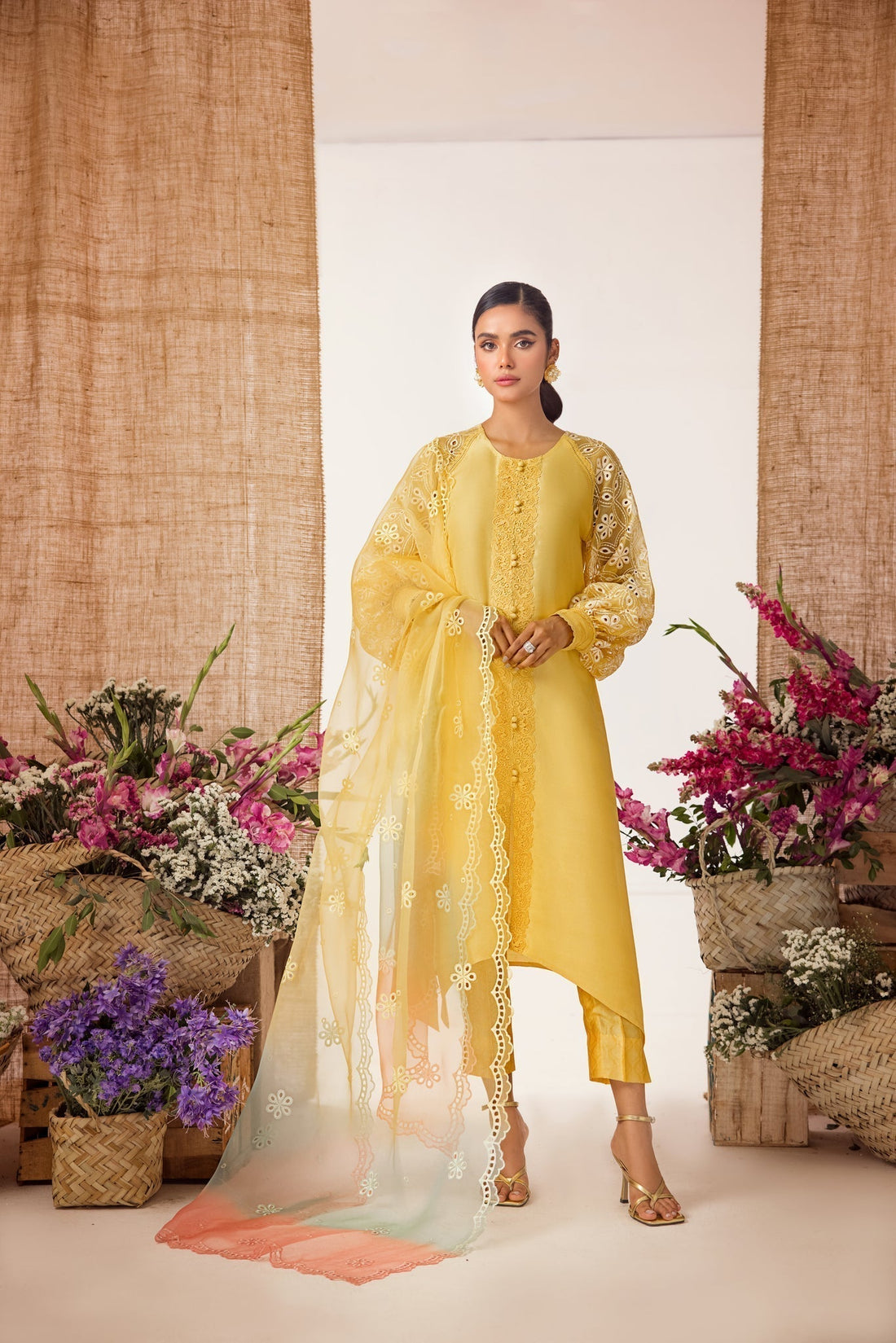 Anam Akhlaq | Festive Collection | D-35 - House of Zarish