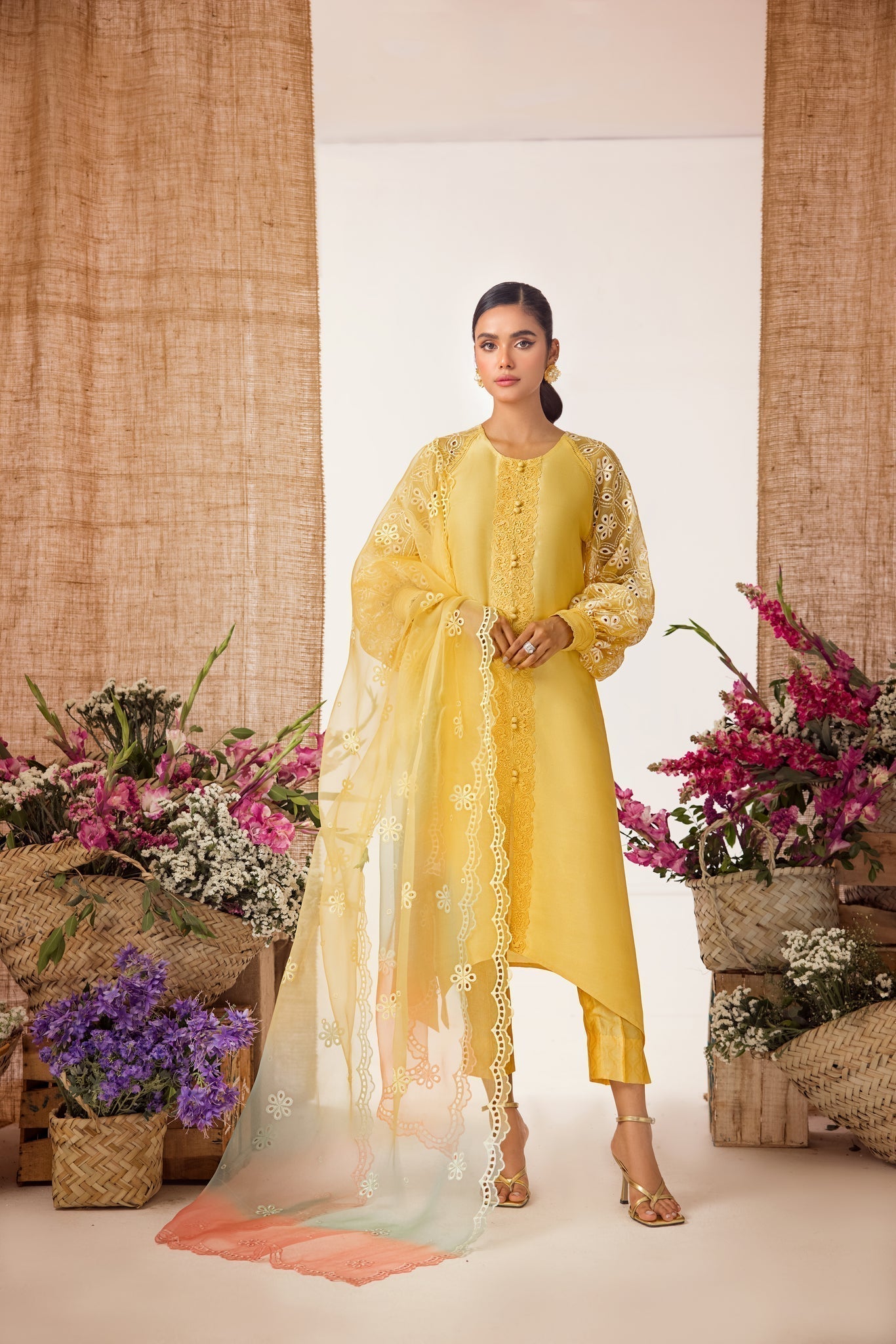Anam Akhlaq | Festive Collection | D-35 - House of Zarish