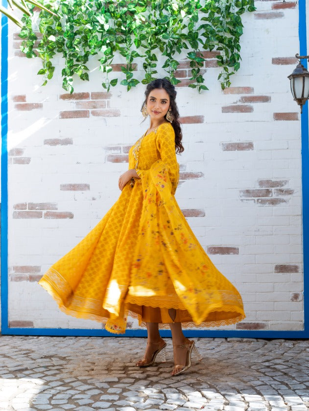 Anam Akhlaq | Festive Collection | D-12 - House of Zarish