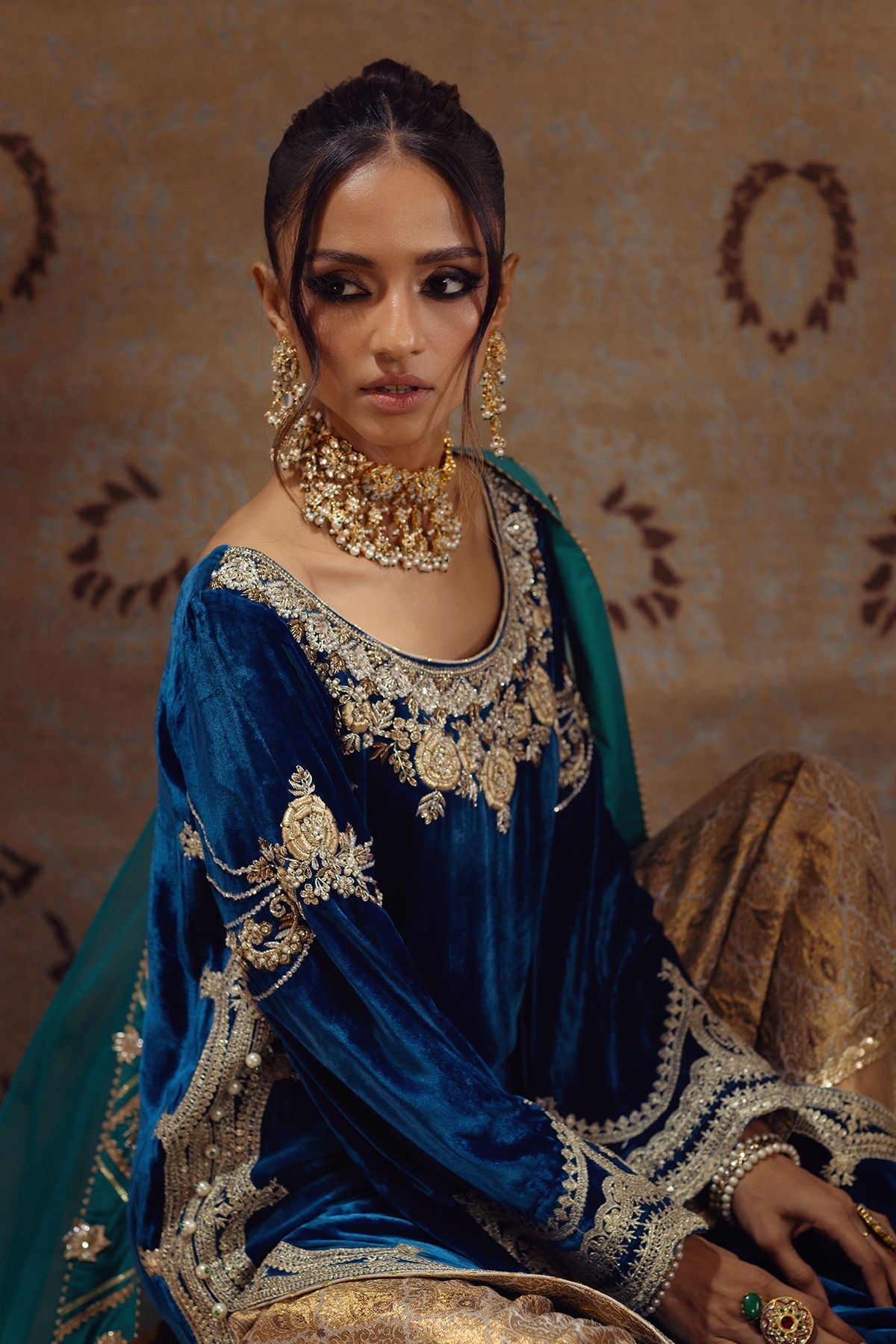 Annus Abrar | Mirha Winter Velour | Riyana