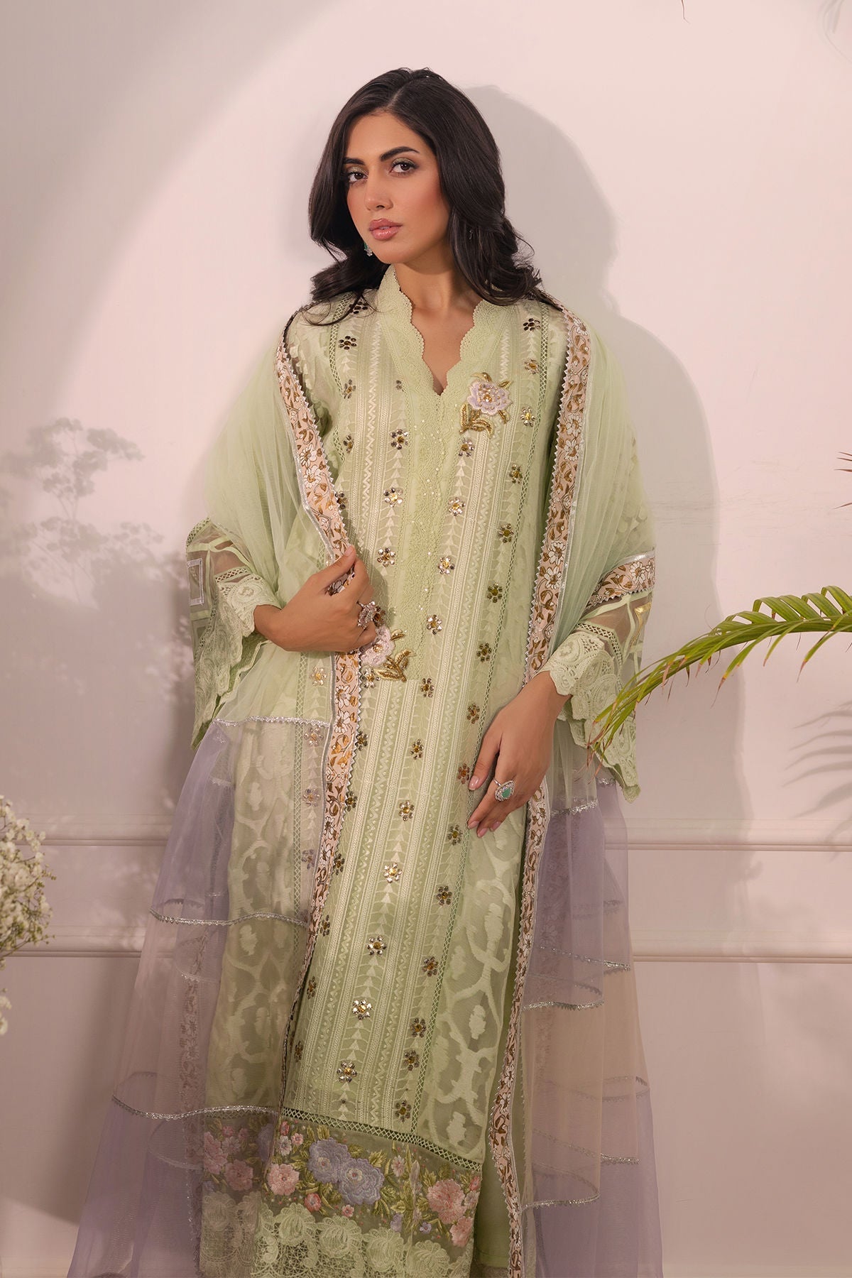 Annus Abrar | Sera Luxury | Effa