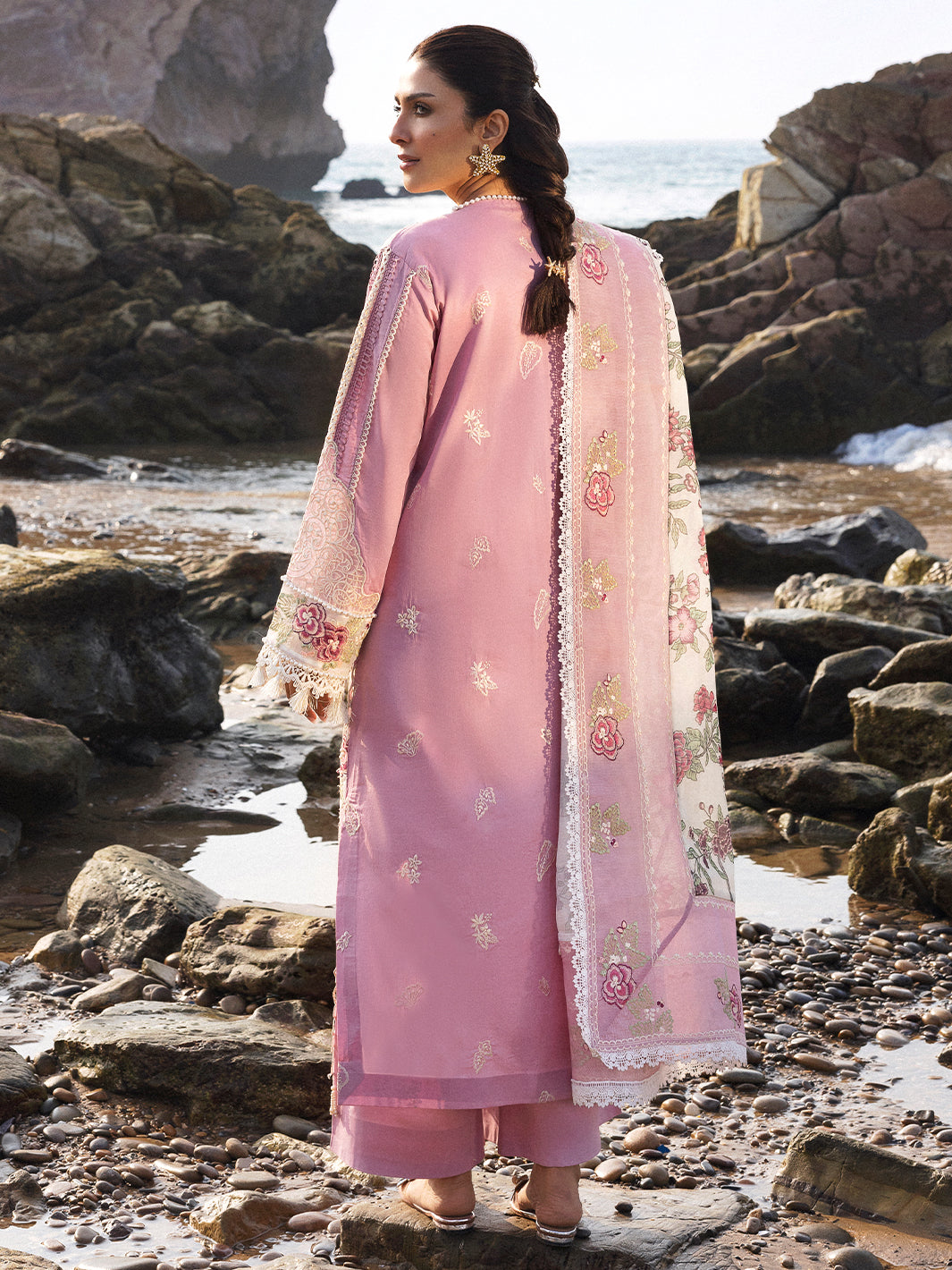 Mahnur | Sirena Luxury Lawn 25 | Aria - House Of Zarish