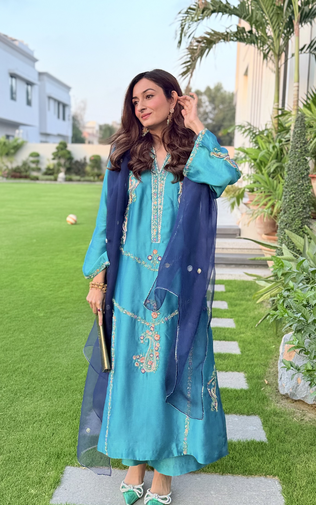 Asifa and Nabeel | Silk Edit 26 | Azure Radiance