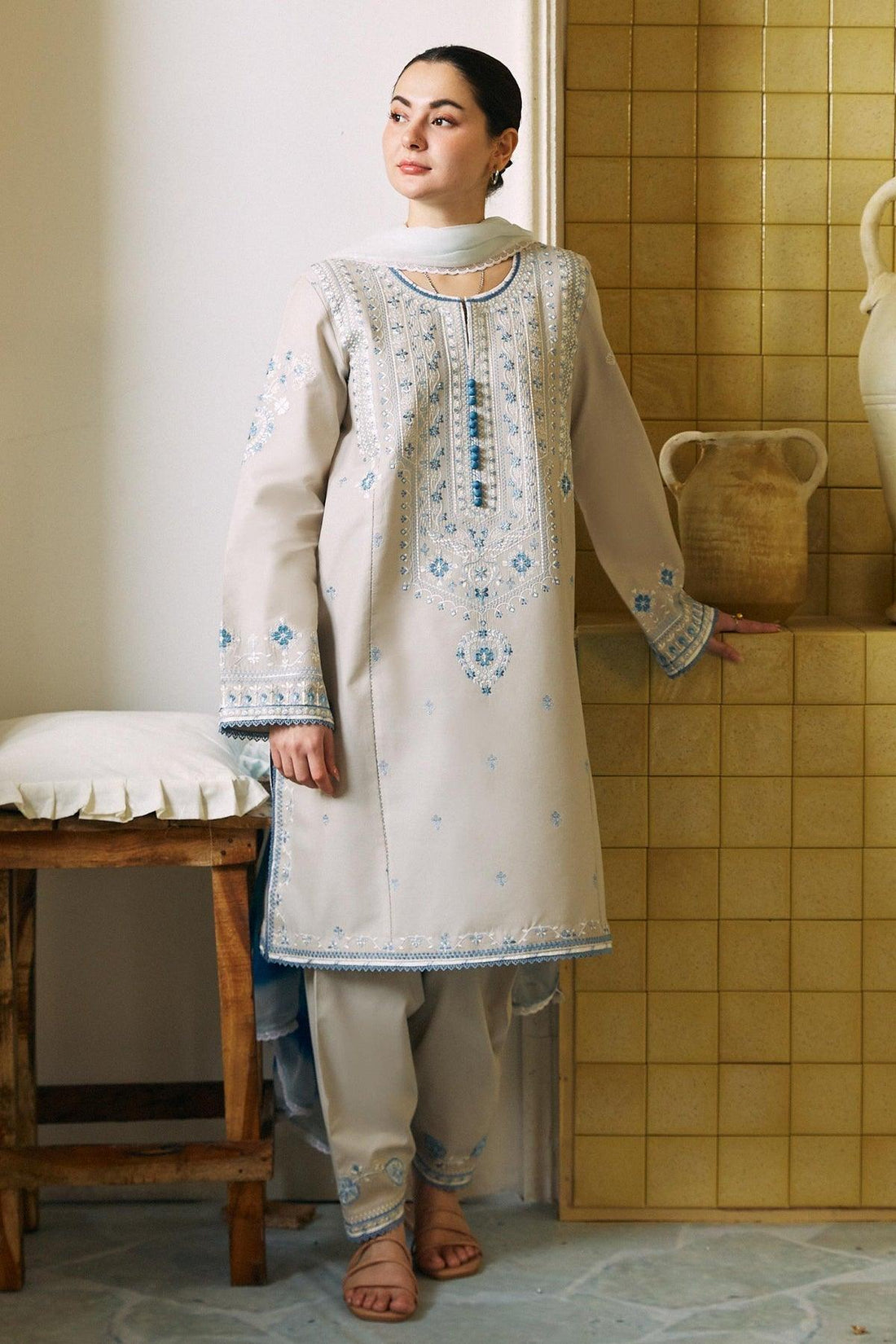 Zara Shahjahan - Bano 2A - House of Zarish