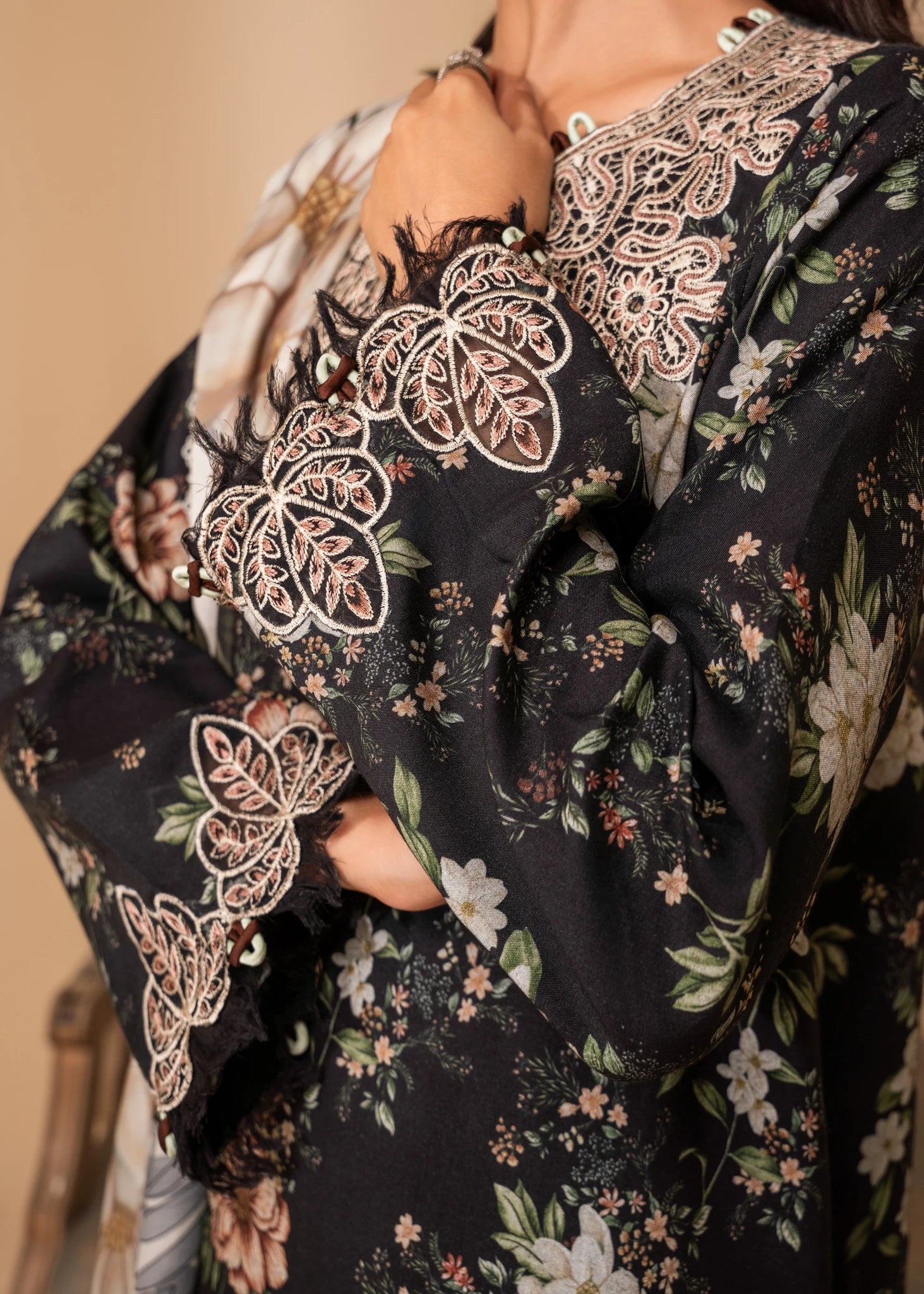 Nureh | Shades of Winter | ELARA (AZ-01) - House Of Anaya