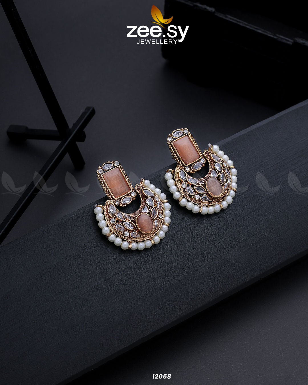 Cluster Pearl Earring - House Of Zarish