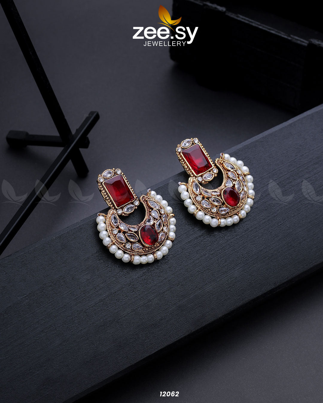 Cluster Pearl Earring - House Of Zarish