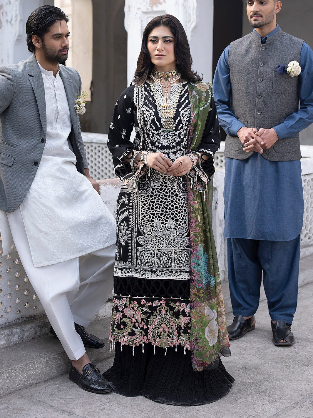 Mahnur | Mahrukh Luxury Lawn 24 | CAMELIA - House of Zarish