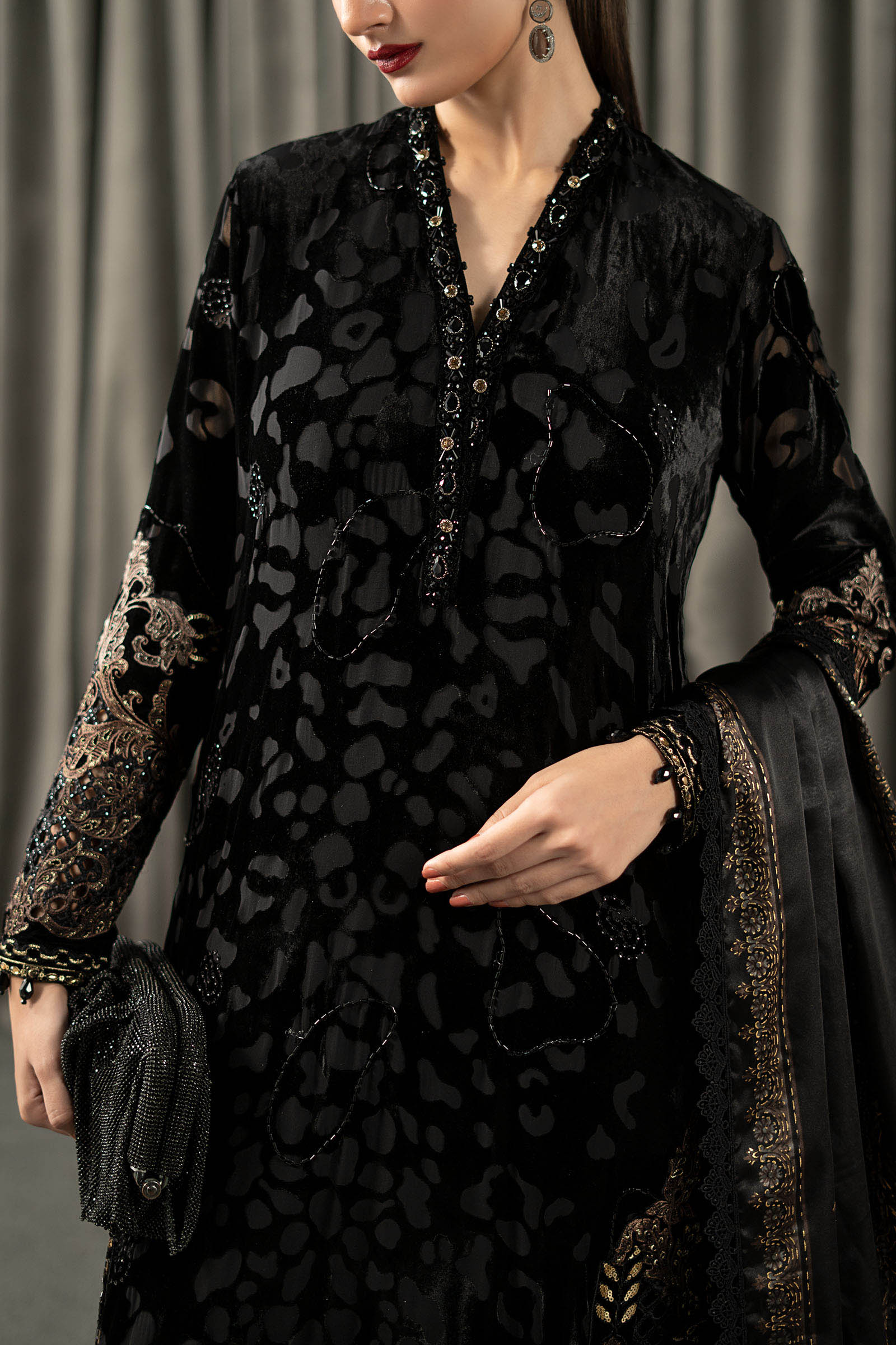 Maria B | Winter Luxe Pret 25 | WLS-1301-Black and Gold