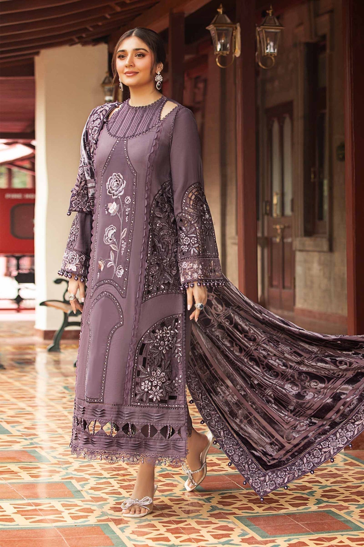 Maria B | Winter Luxe 24 | Velvet DL-1202 - House Of Anaya