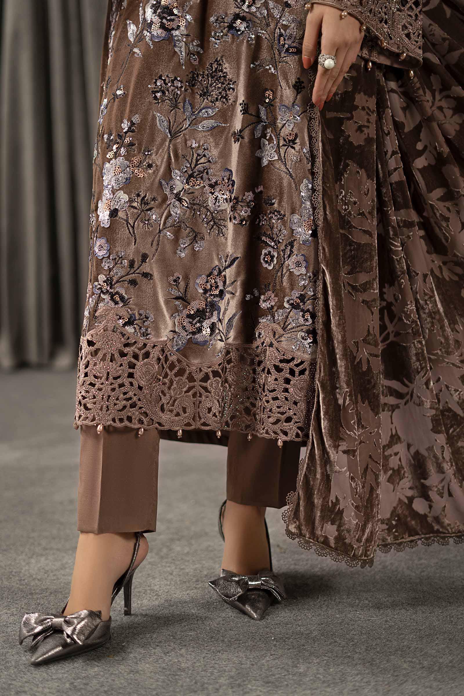 Maria B | Winter Luxe Pret 25 | WLS-1303-BEIGE