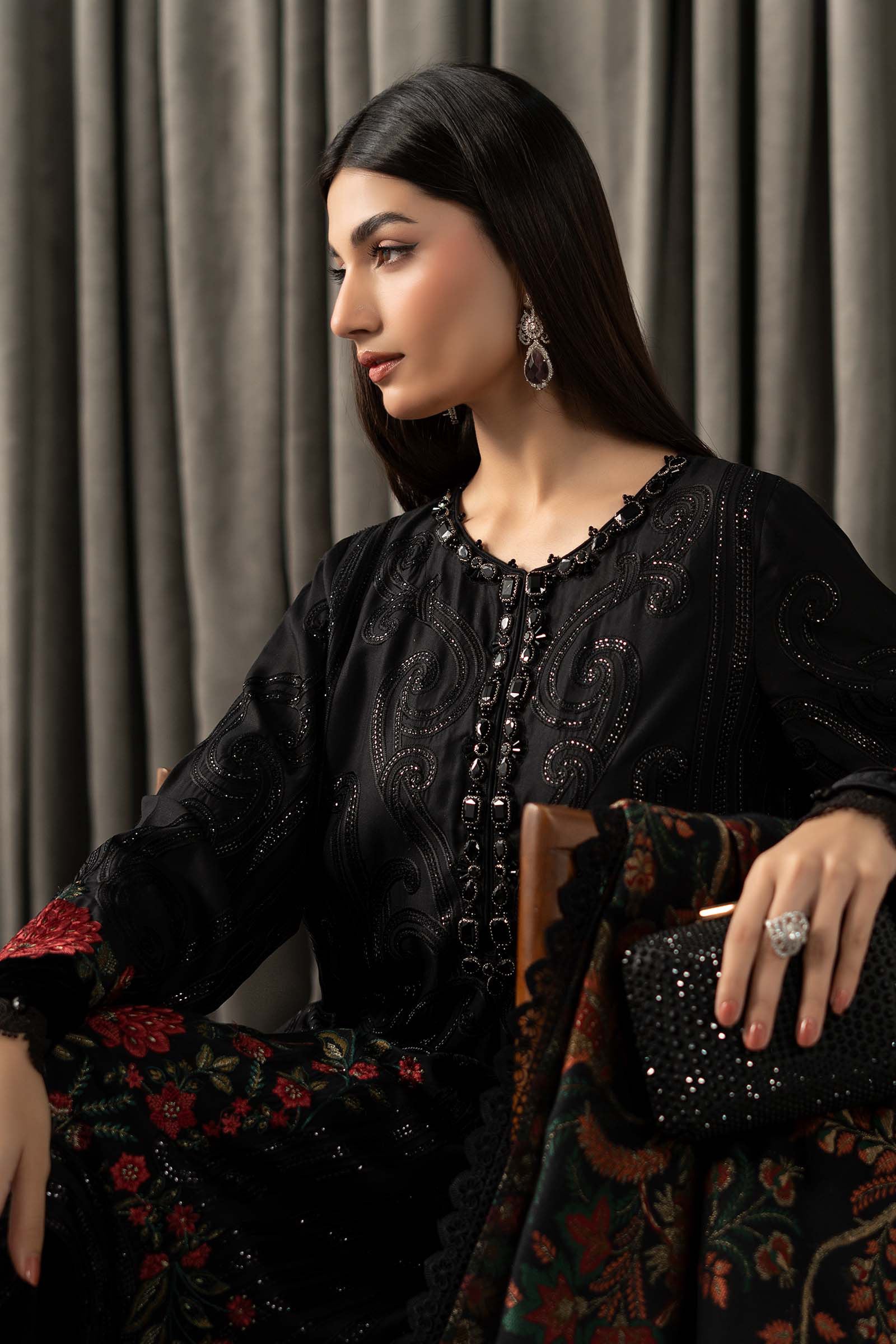 Maria B | Winter Luxe Pret 25 | WLS-1309-Black