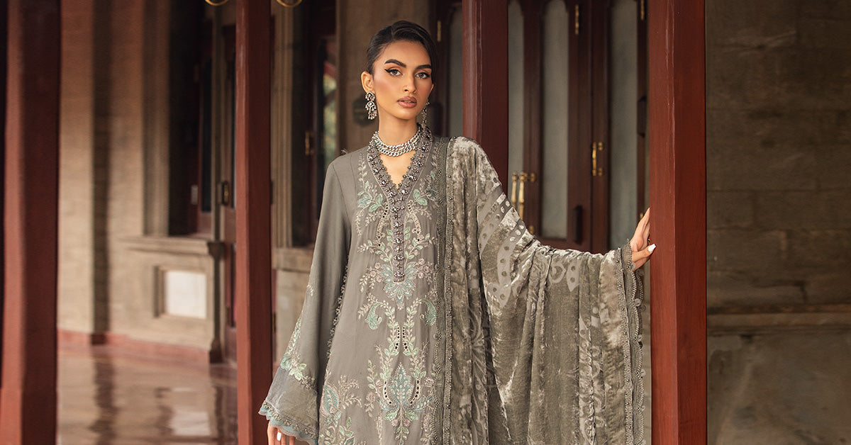 Maria B | Winter Luxe 24 | Velvet DL-1209 - House Of Anaya