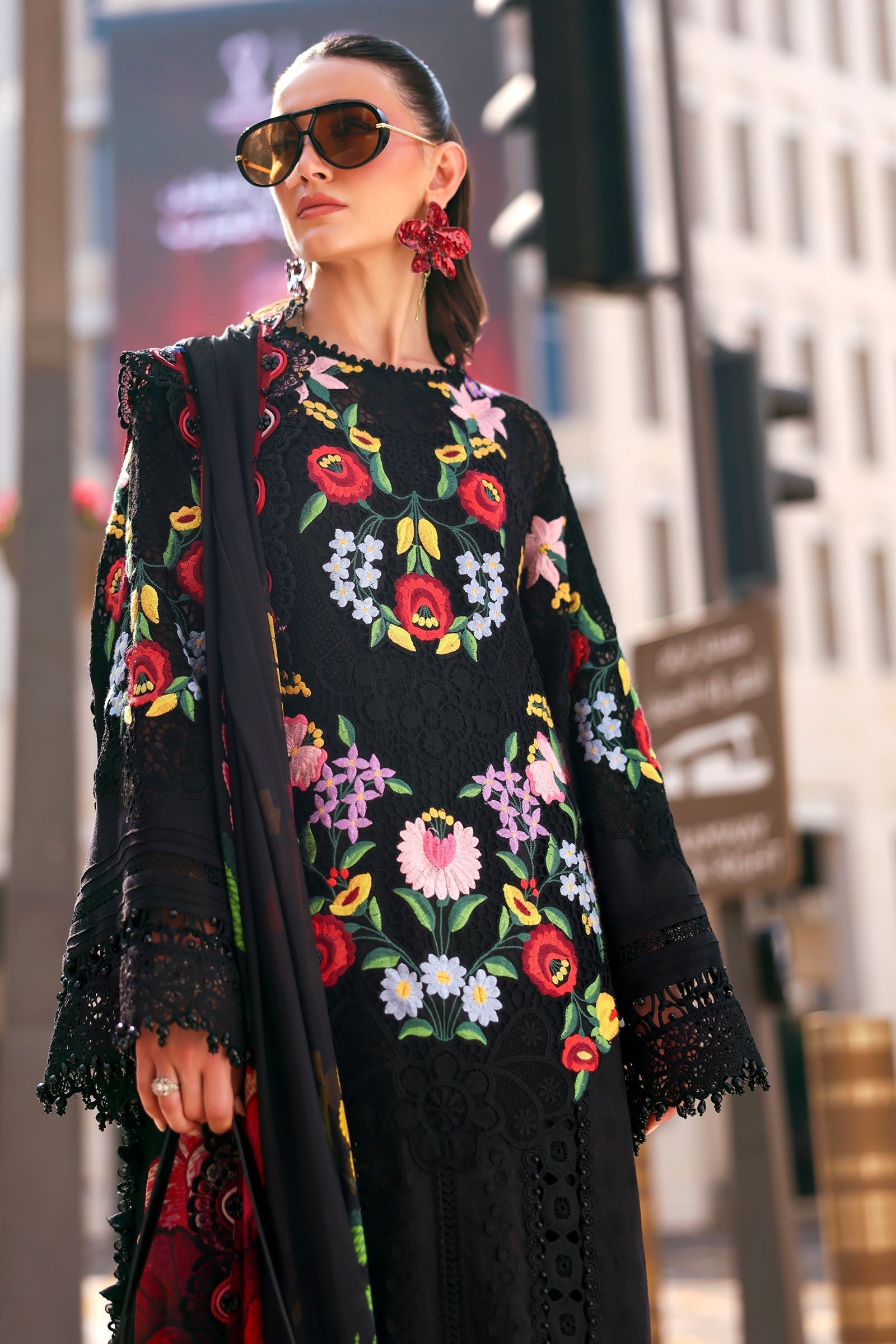 Maria B | Edit Lawn’26 | 3 Piece Unstitched Embroidered Jacquard Lawn Suit
