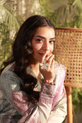 Gulaal | Delia Lawn | Elys