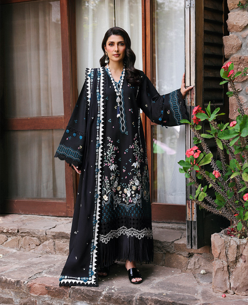 Republic Womenswear | Talia Luxury Lawn 25 | D5-B - Zaraé