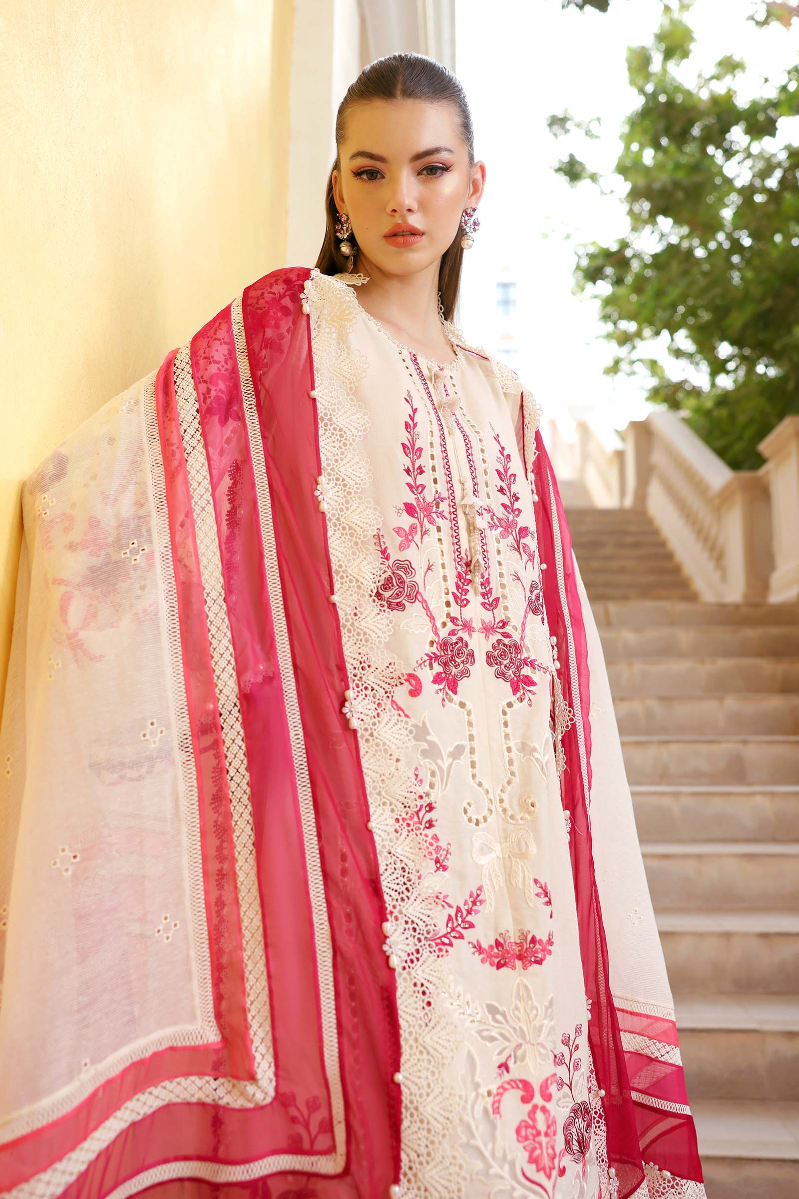 Maria B | Edit Lawn’26 | 3 Piece Unstitched Embroidered Jacquard Lawn Suit