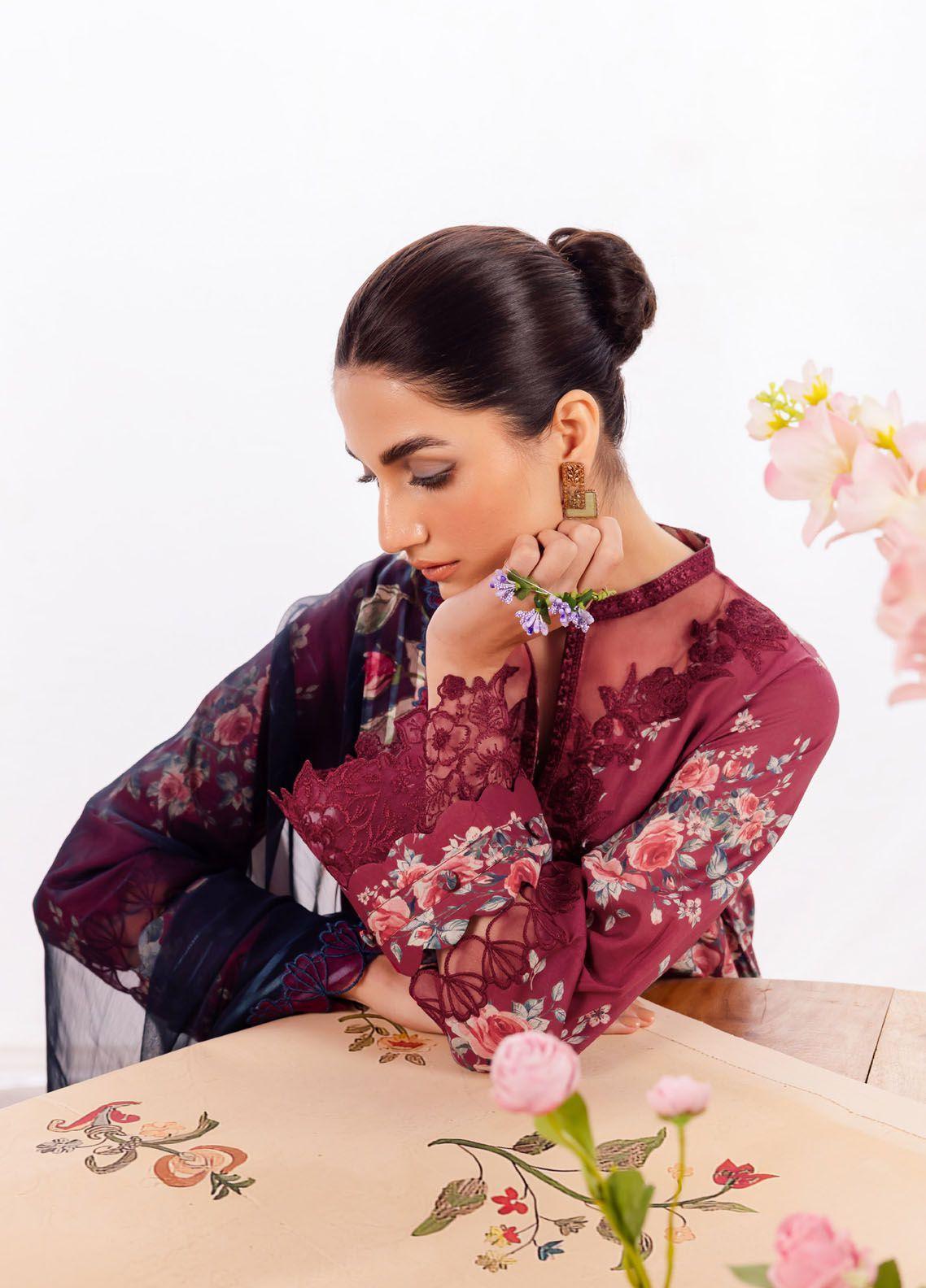 Iznik Dahlia Embroidered Luxury Lawn 3Pc Suit DL-11 SOLISTICE - House Of Anaya