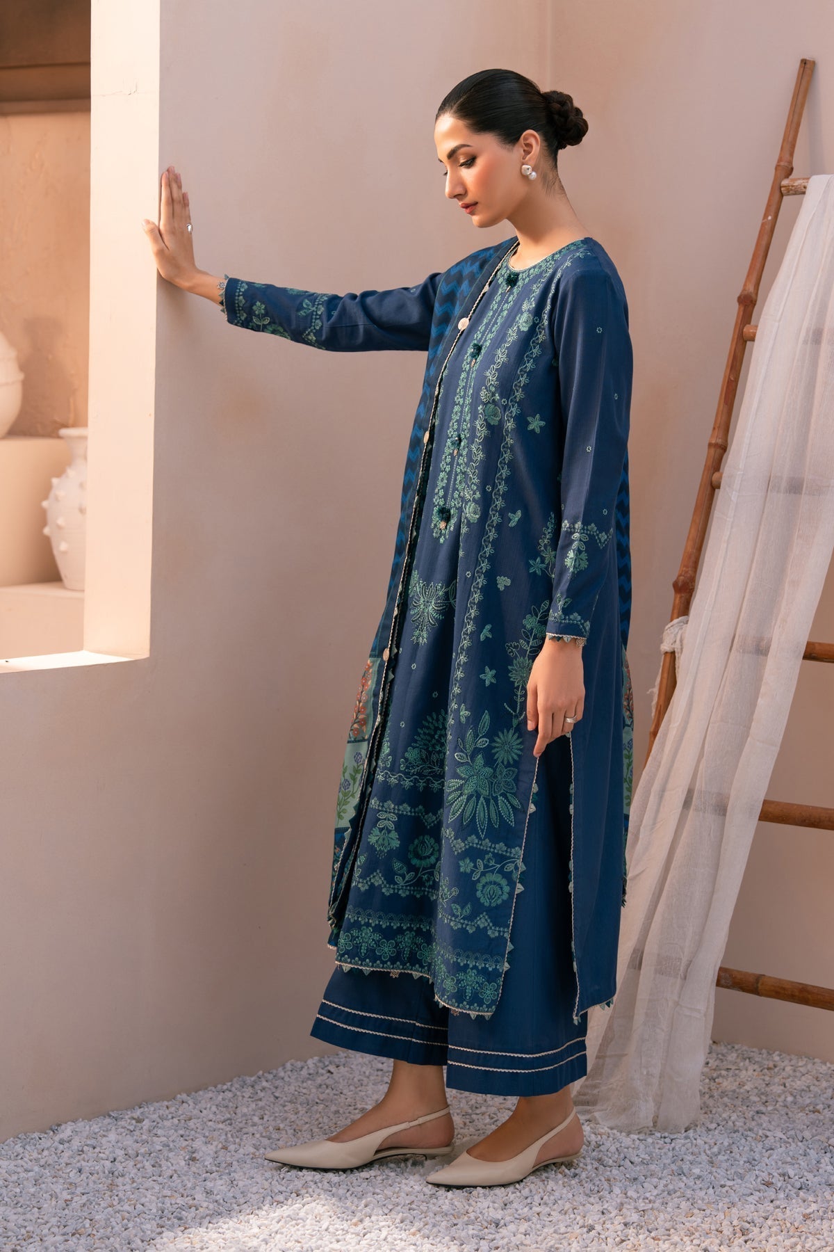 Xenia Formals | Rang e Khizan | SAIRA