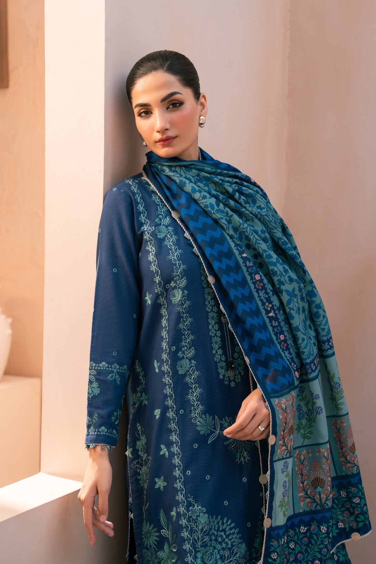 Xenia Formals | Rang e Khizan | SAIRA