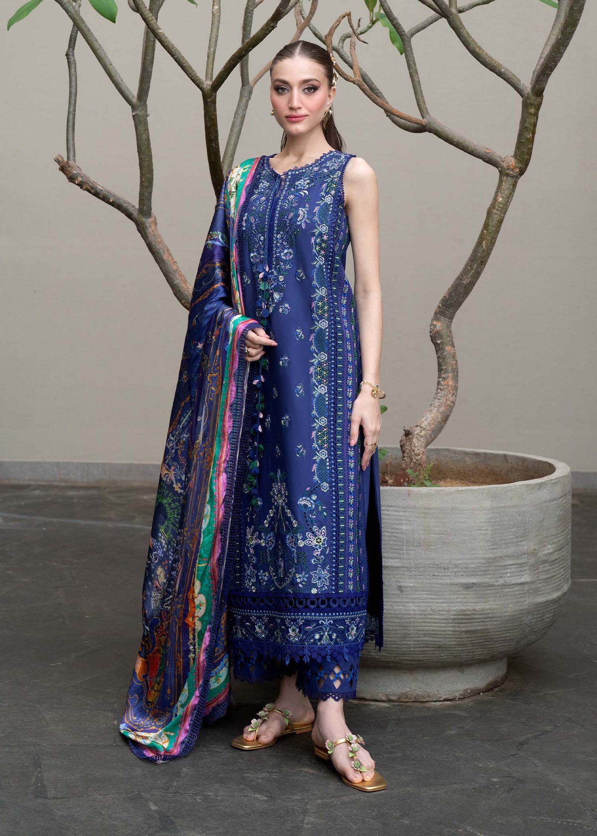Kanwal Malik | Mira Summer Lawn??26 | Solene