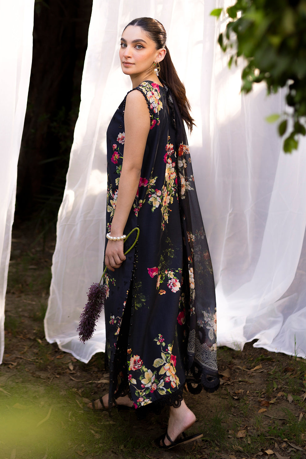 Neeshay | Summer Lines Printkari | OLIVINE - House Of Anaya