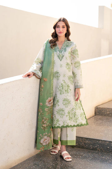Xenia | Summer Away'25 | MOSS