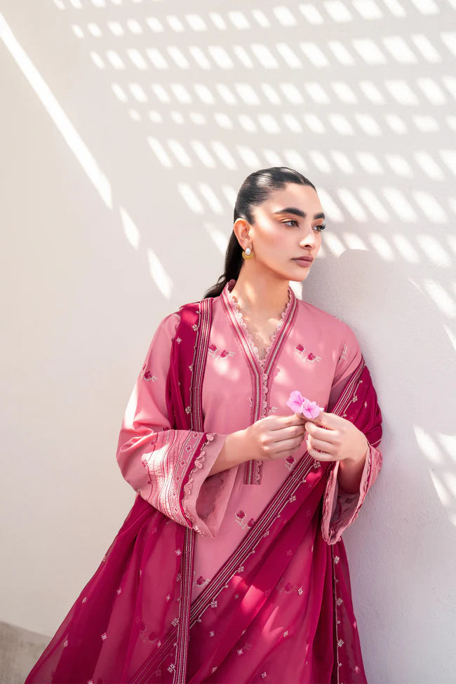 Xenia | Summer Away'25 | COTTON CANDY