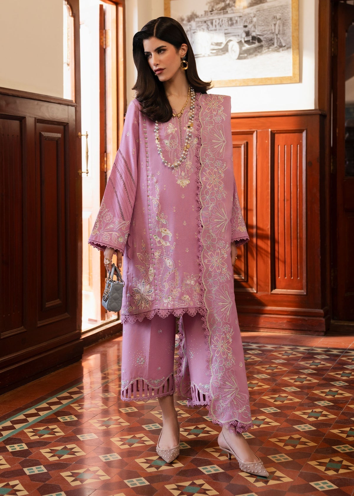 Kanwal Malik | Gulana Winter 25 | Palwasha