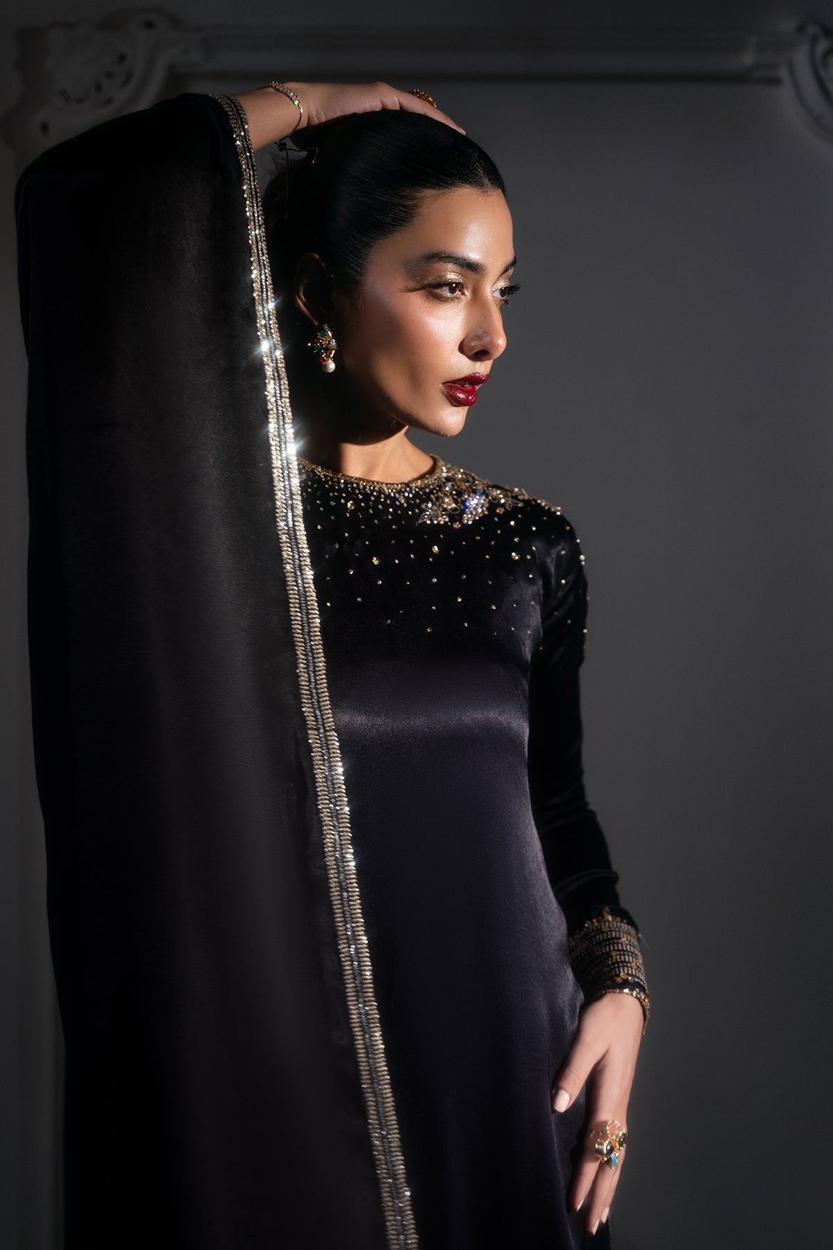 Mina Kashif | Emilie Formals | Estilo