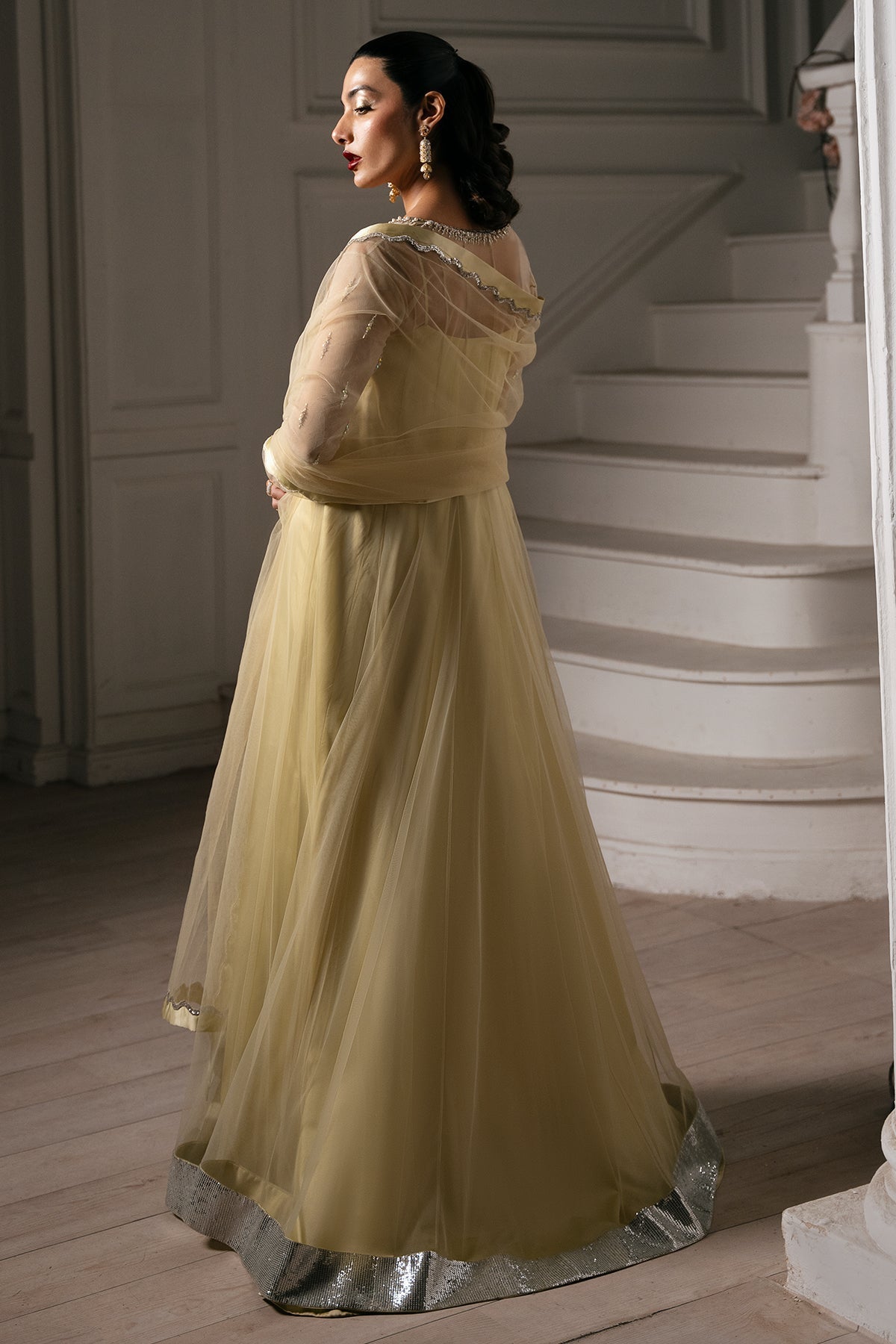 Mina Kashif | Emilie Formals | Julia