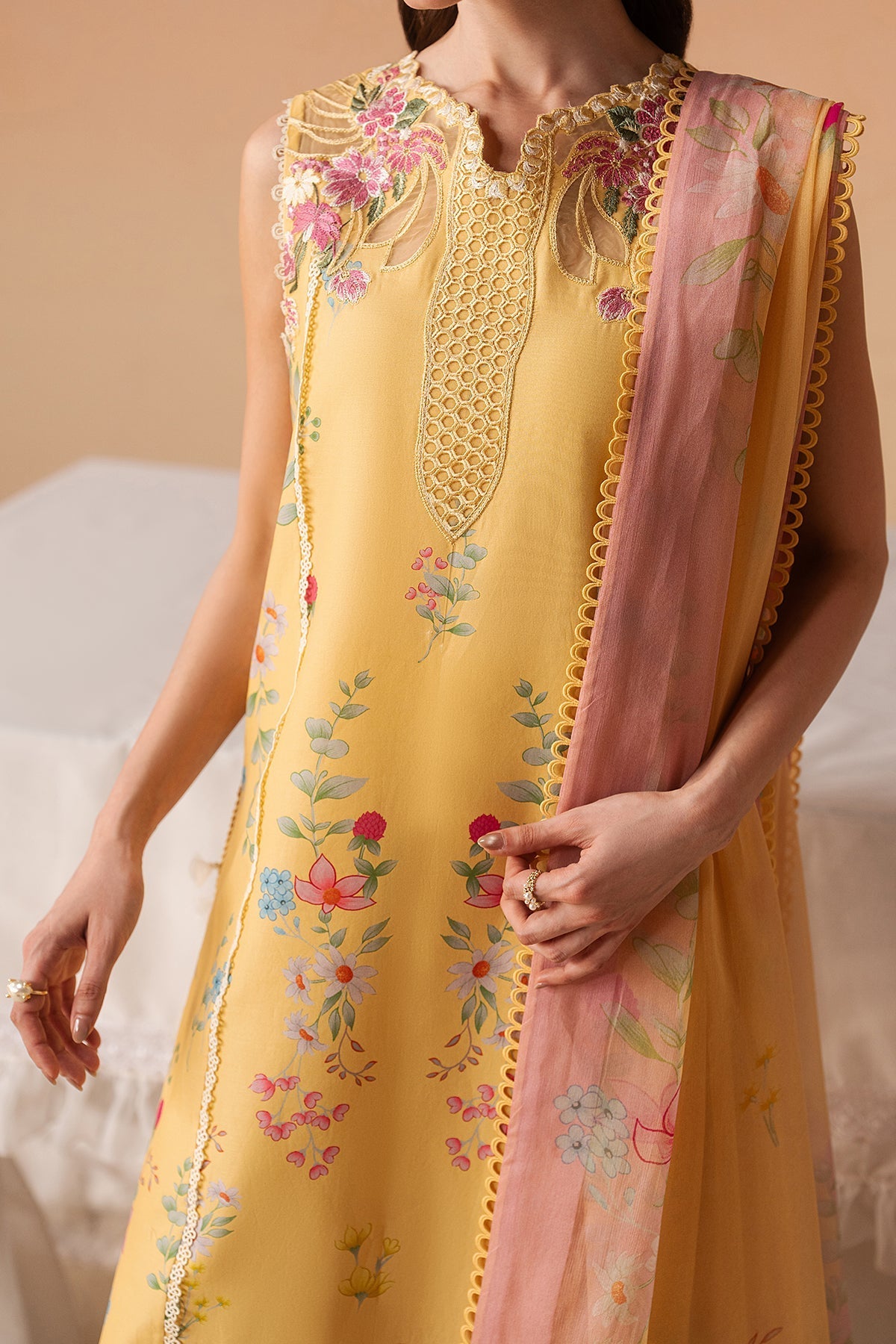 Afrozeh | The Haze 2026 | Evania Yellow - Image 2