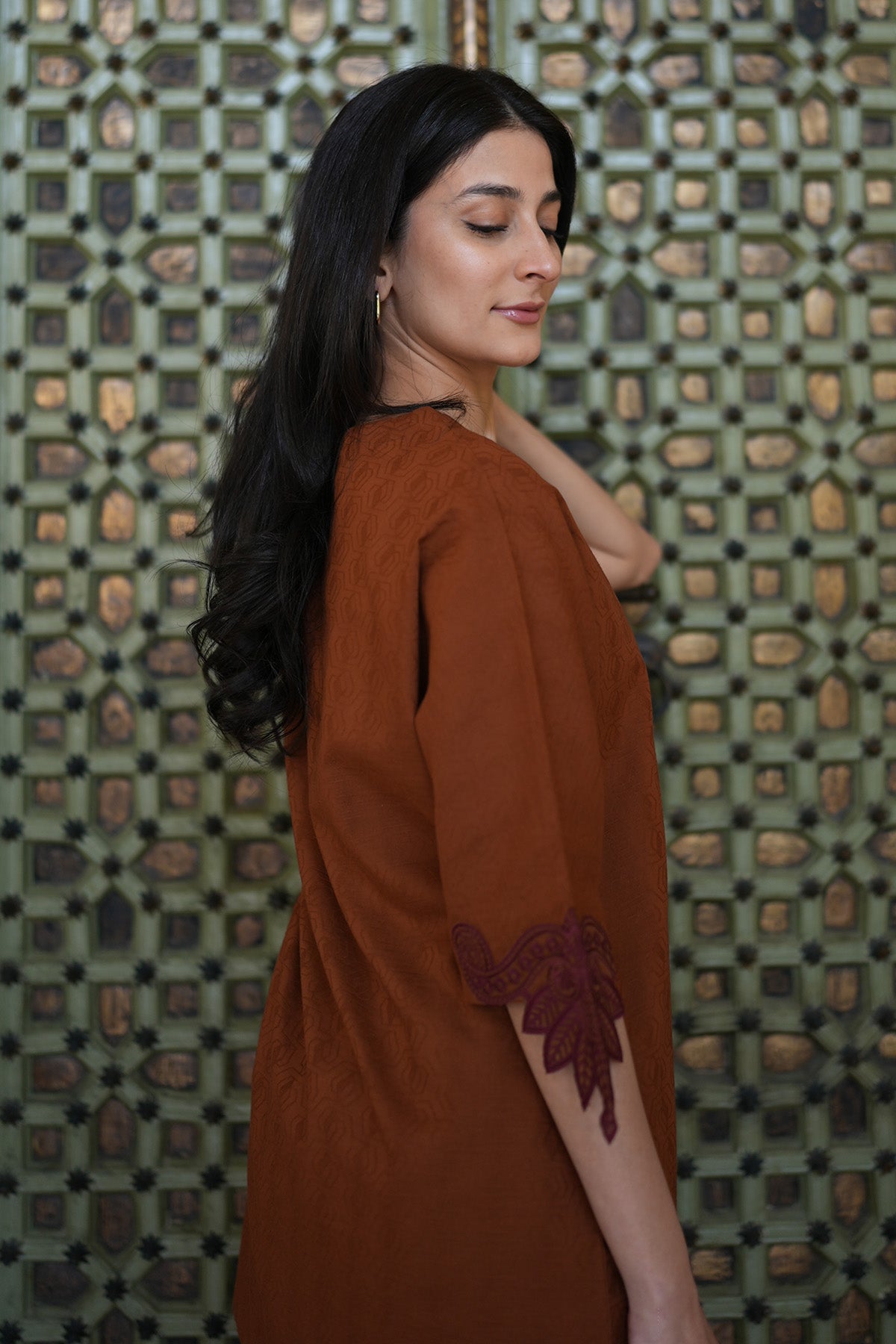 Sahar | Ready to Wear Basics | Cottage Grove - House of Zarish