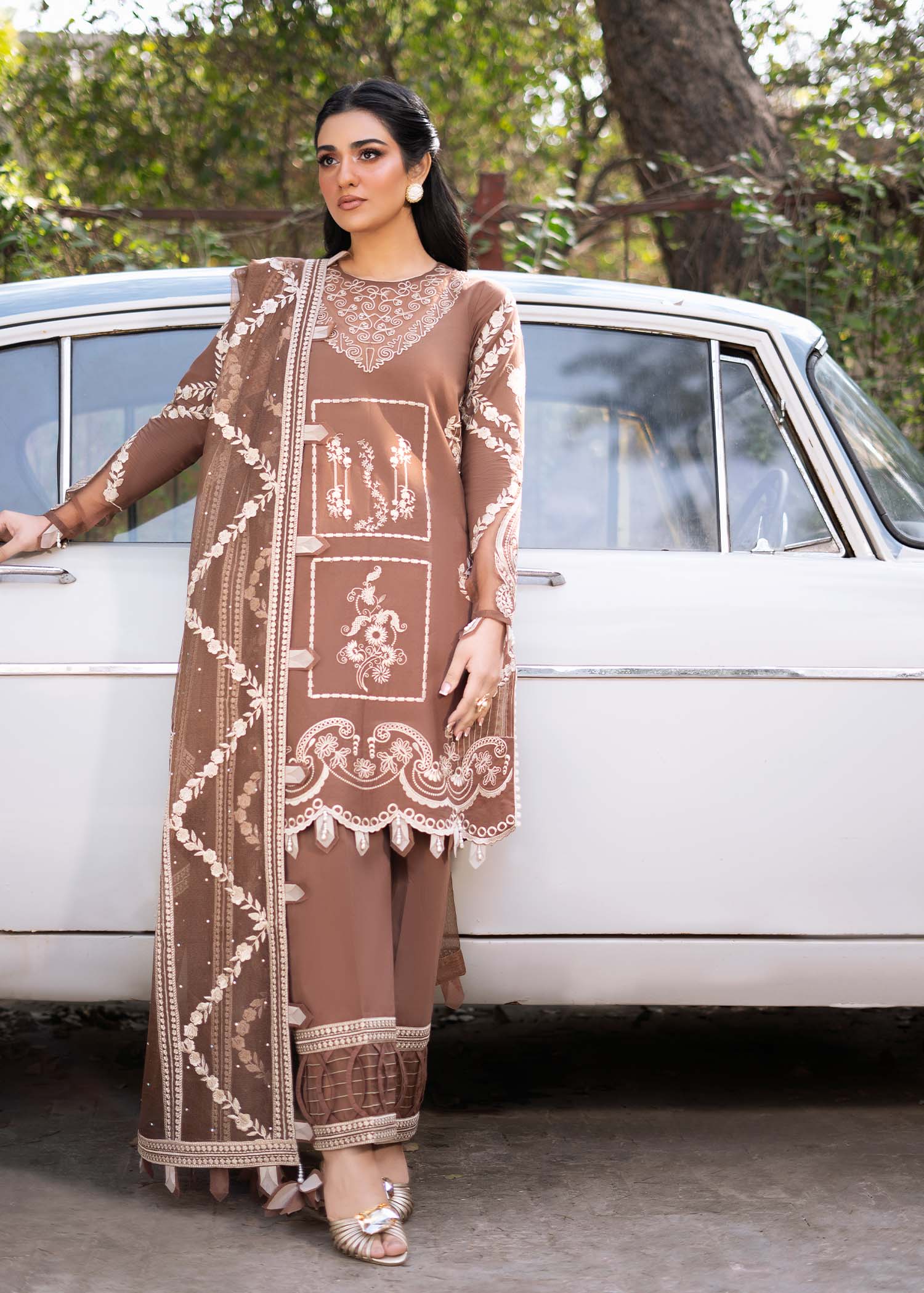 Fozia Khalid | Blossom Festive Lawn 25 | Spirea - House Of Zarish