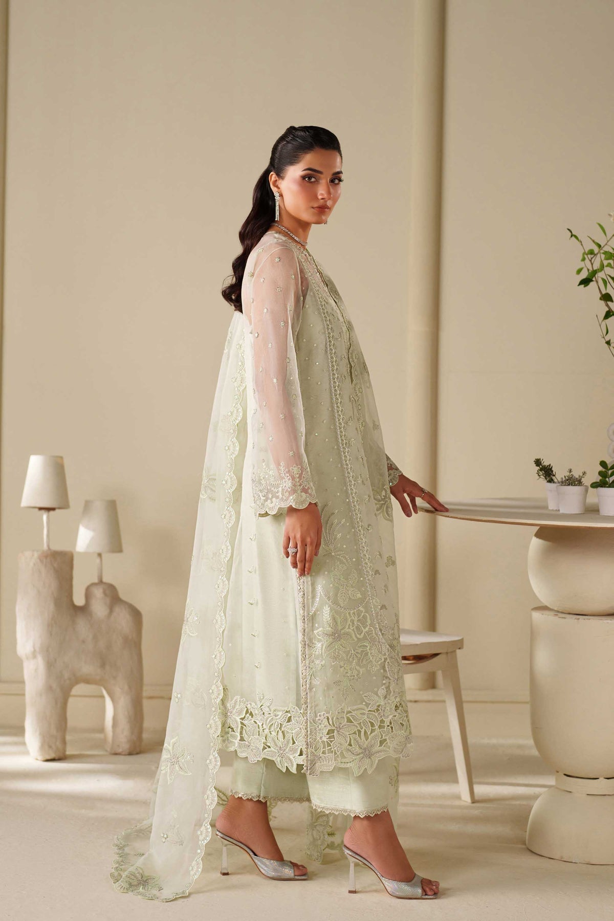 Akbar Aslam | Formal Pret | Elan