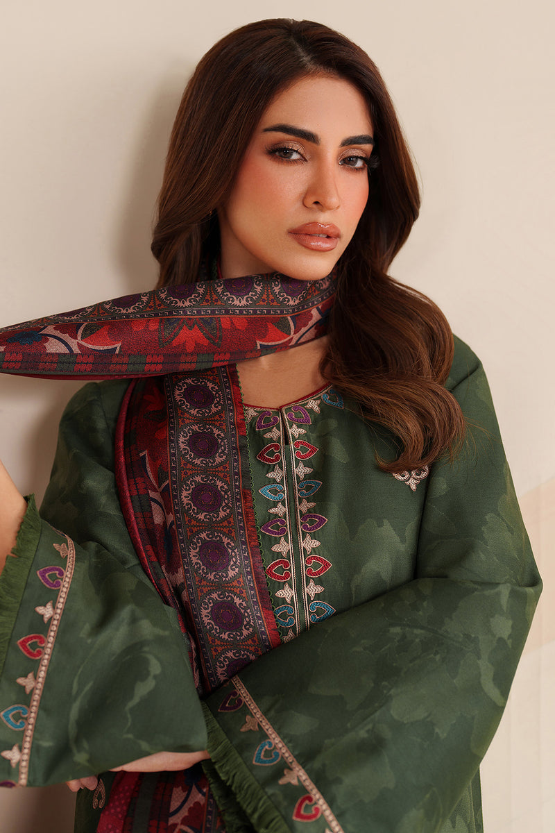 Jazmin | Winter 25 | UW-0236