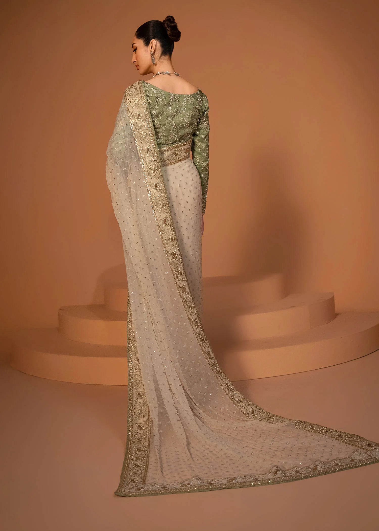 Sifa | Gullbahar | Layla