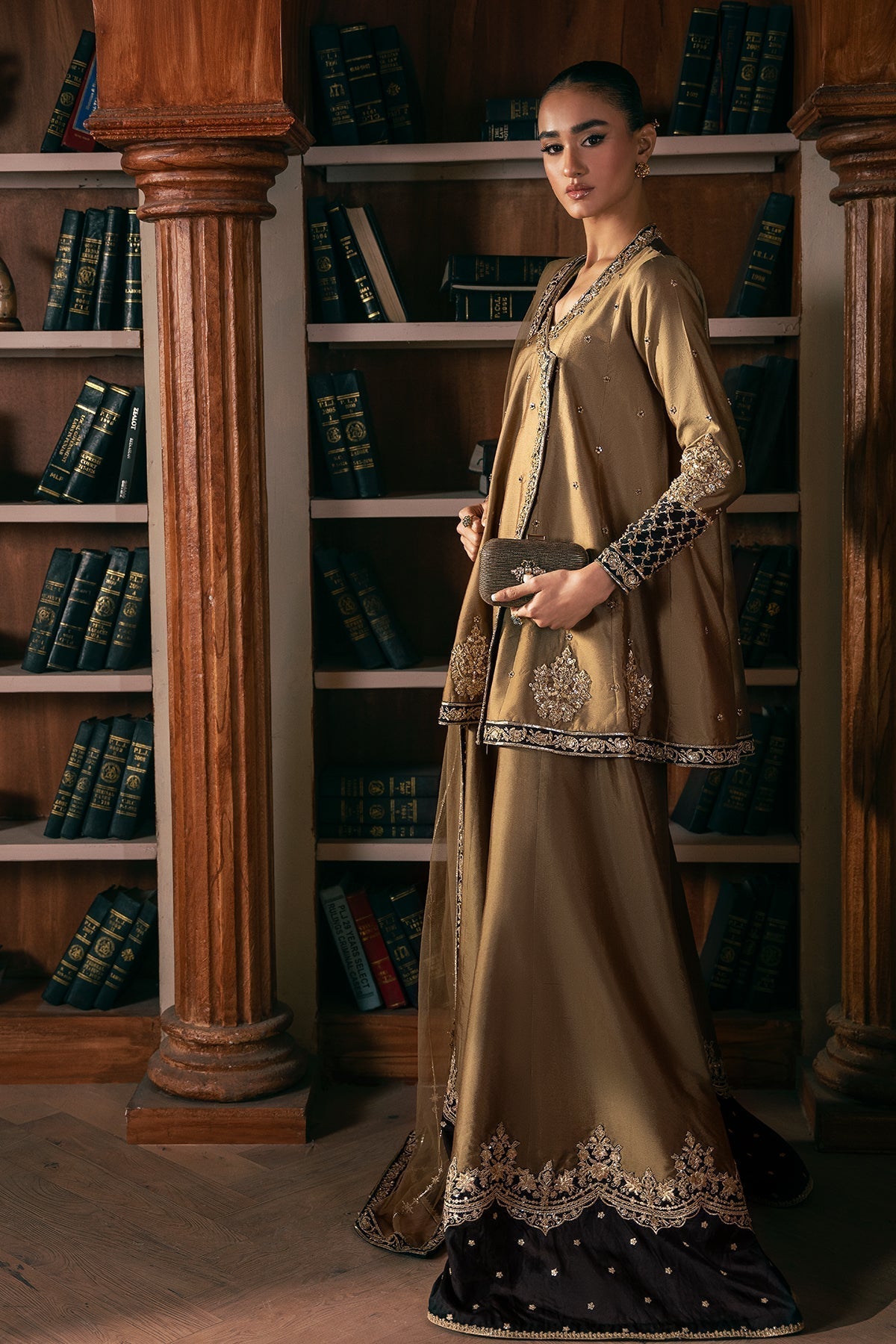 Mina Kashif | Emilie Formals | Noelle