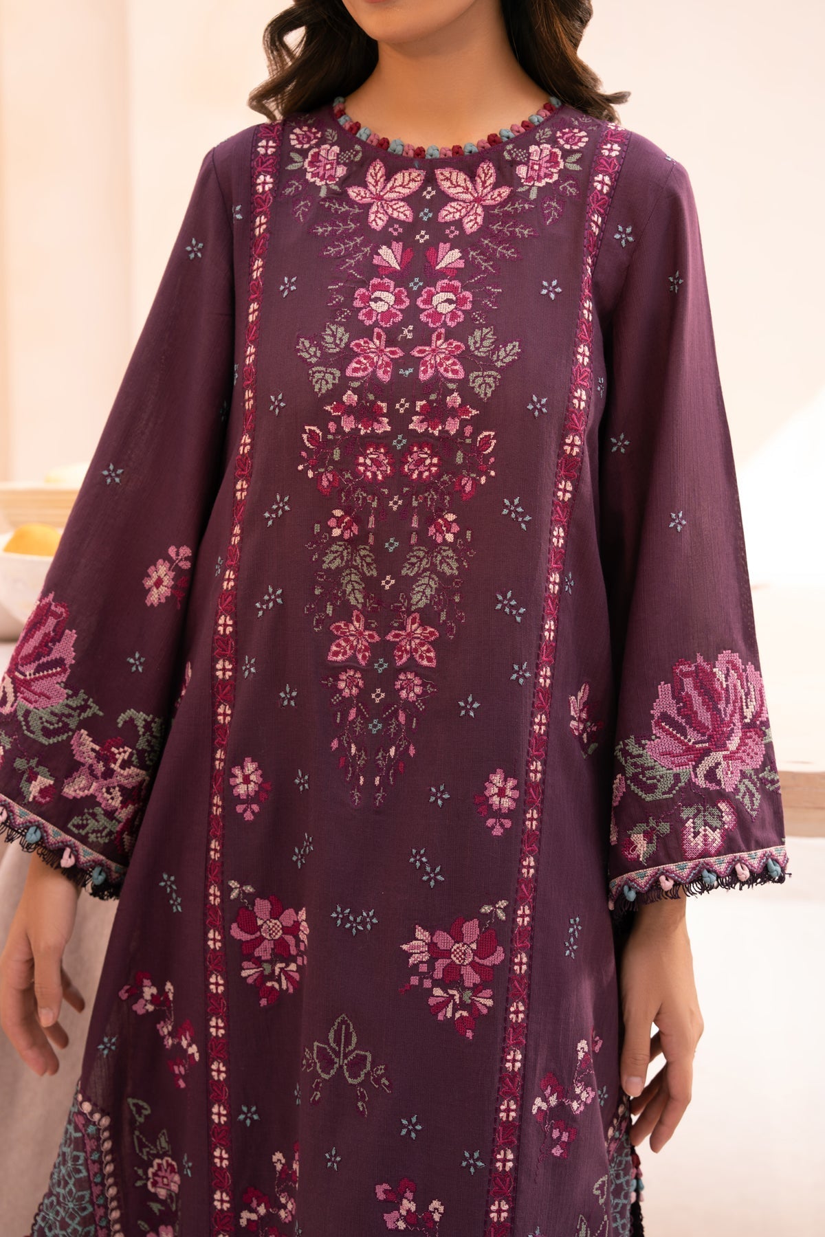 Xenia Formals | Rang e Khizan | AMORA